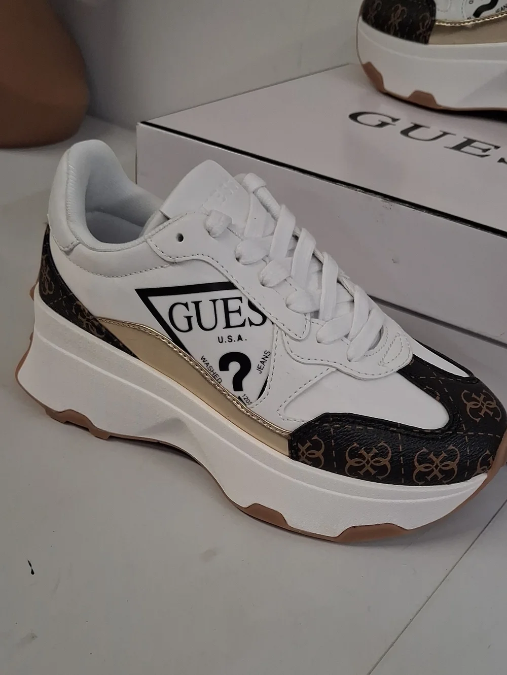 NWT GUESS White, Brown & Gold Platform Sneakers